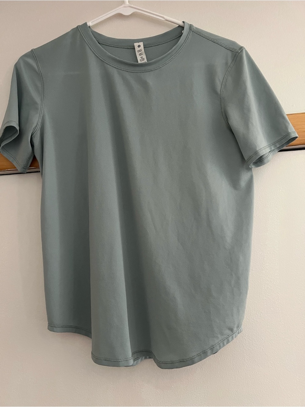 Women’s Lululemon Sage Green Shirt